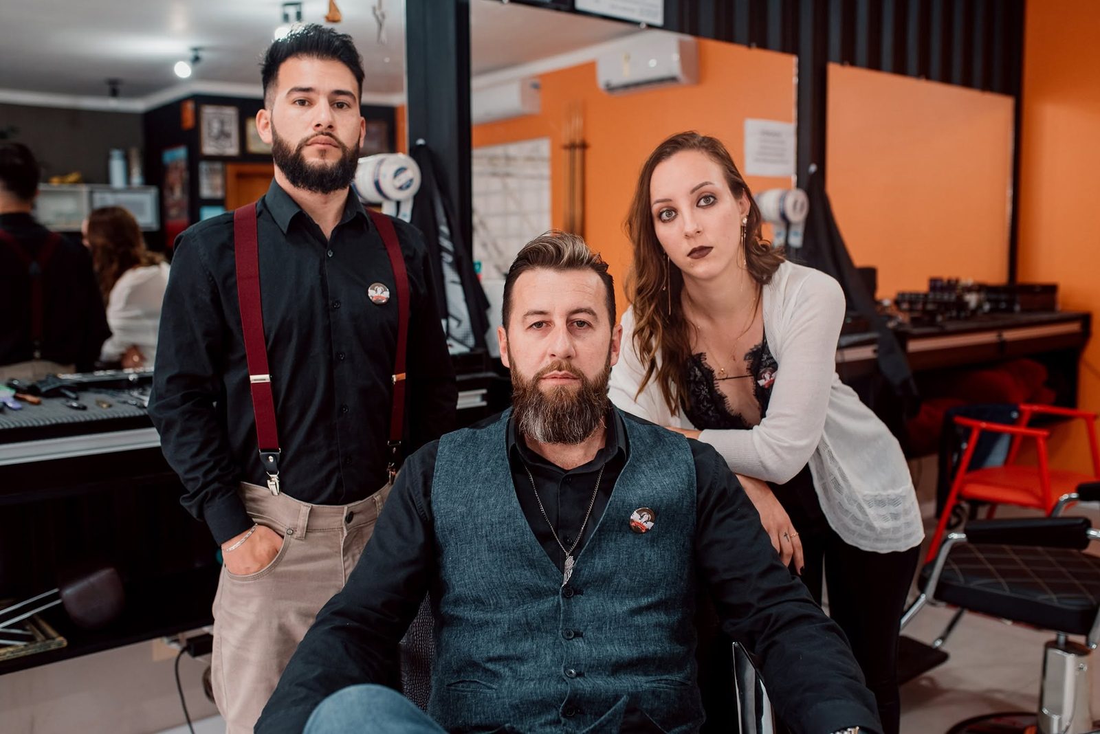 Equipe da Barbearia Kist no salão
